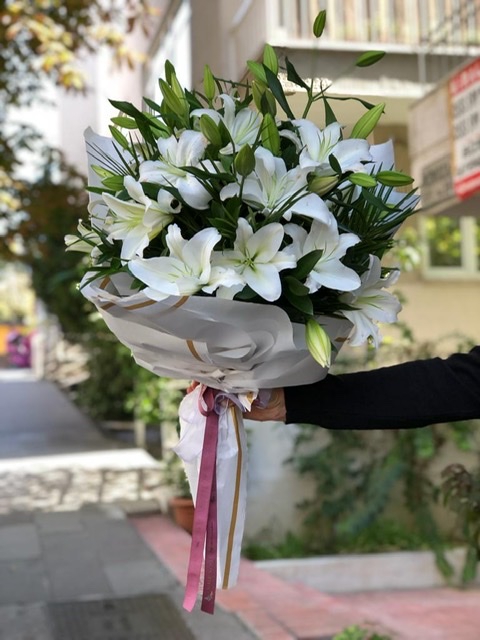 Lilyum Buketi